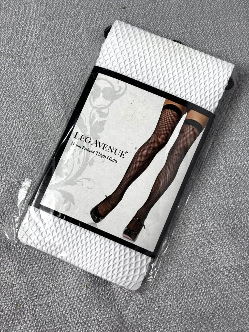 Leg Ave #9011 White Thigh High Nylon Fishnet NOS NWT